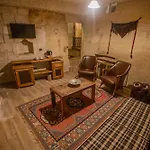 Hotel Divan Cave House 4*