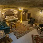 Divan Cave House Hotel 4*