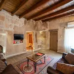 Hotel Divan Cave House 4*