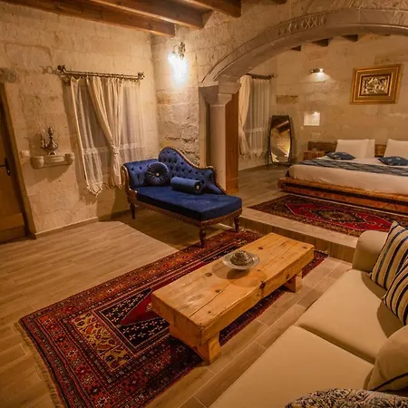 Hotel Divan Cave House