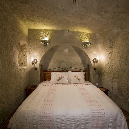 Hotel Divan Cave House
