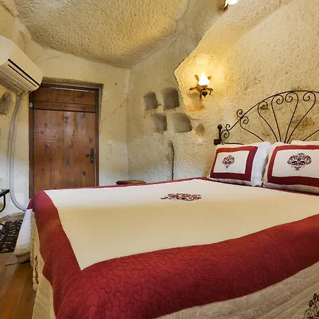 Hotel Divan Cave House