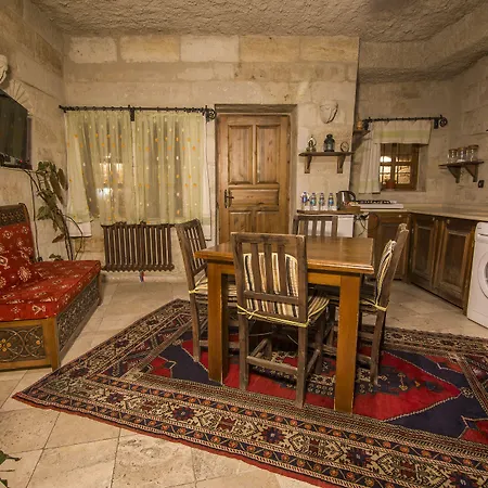 Hotel Divan Cave House 4*