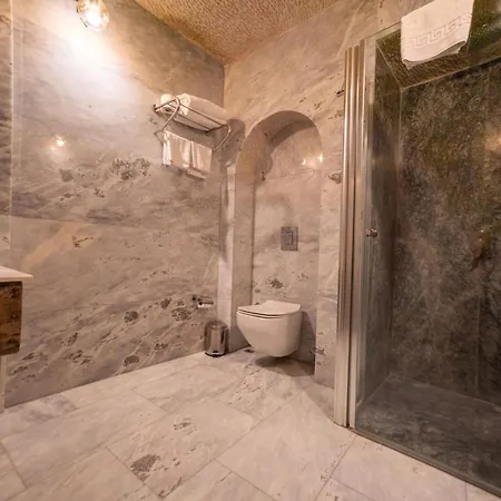 Divan Cave House Hotel 4*