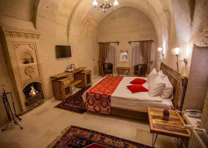 ديفان كايف هاوس 4*