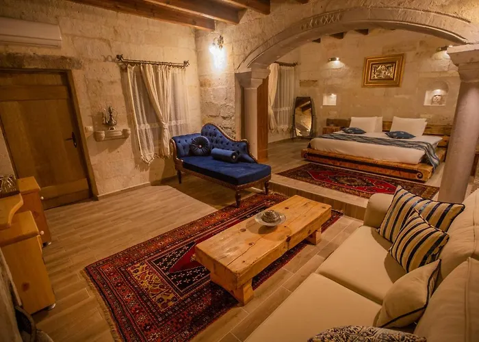 Hotel Divan Cave House
