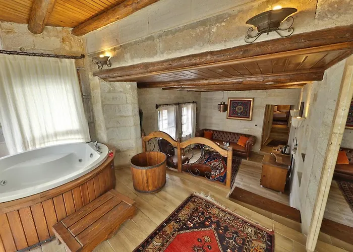 Hotel Divan Cave House 4*