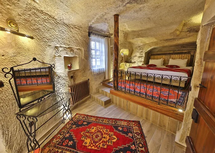 ديفان كايف هاوس 4*