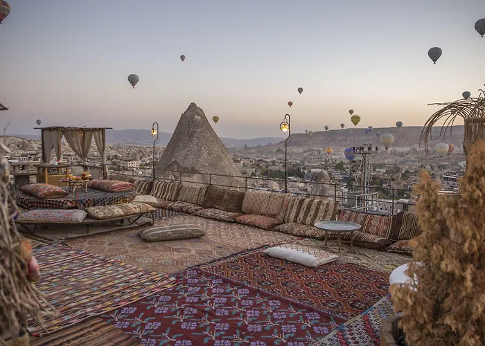 Hotel Divan Cave House