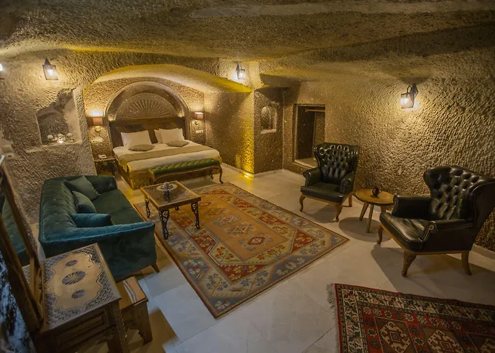 디반 케이브 하우스 호텔 4*